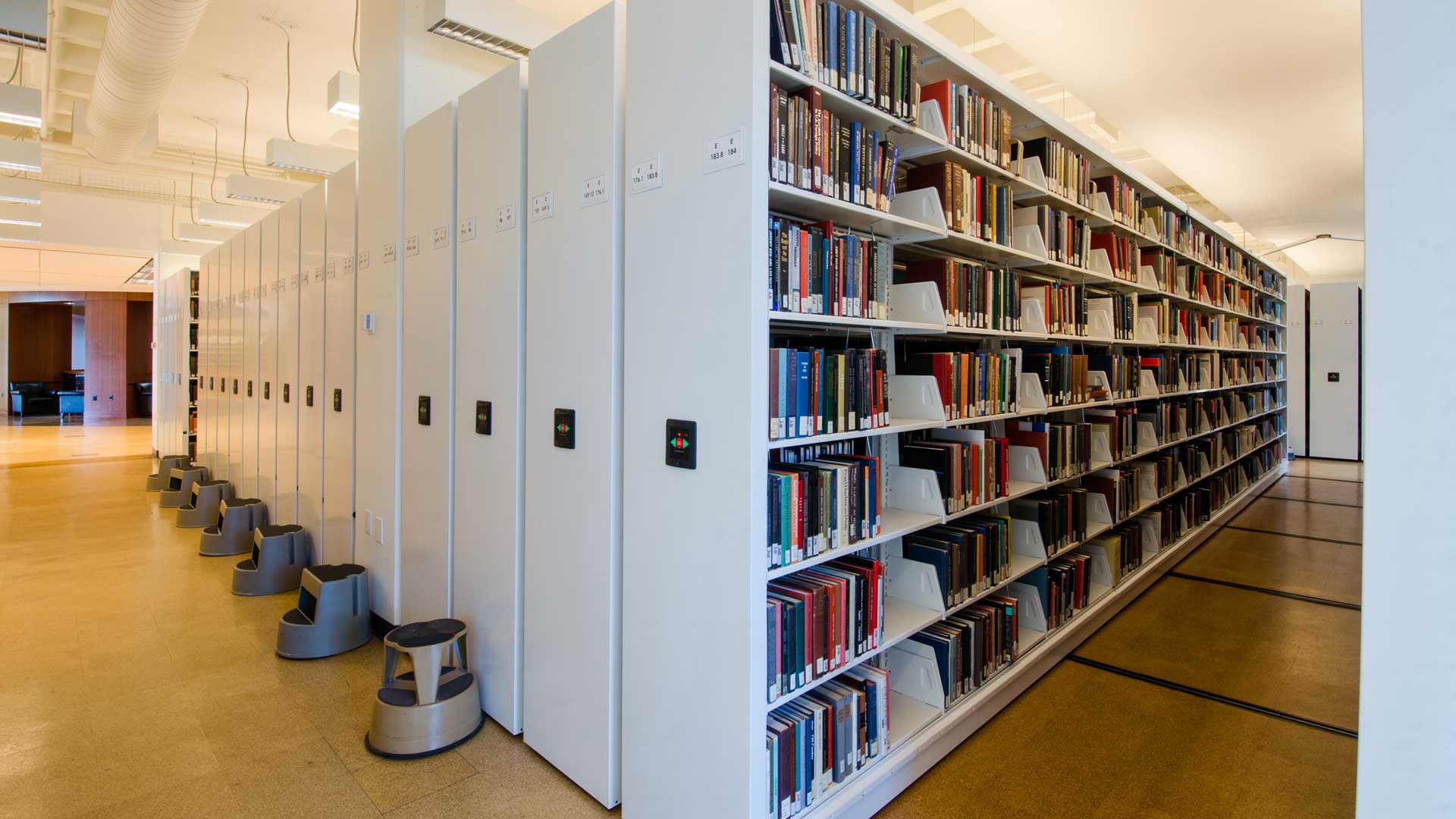 mobile library shelving featured
