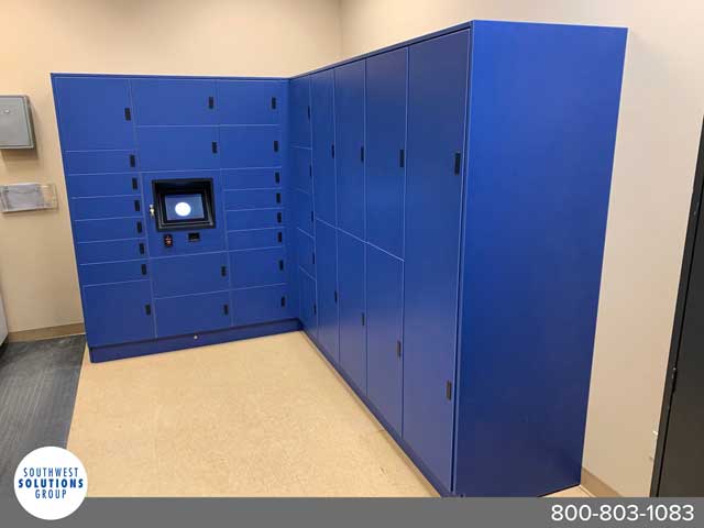 smart lockers for universities